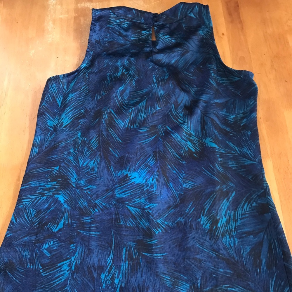 blouse - Picture 3 of 3